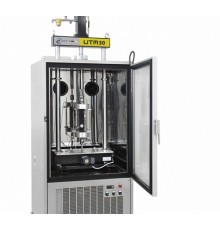 UTM-30. Большая камера, 30 кН, -50…+80 С